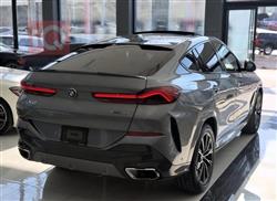 بی ئێم دەبڵیو X6